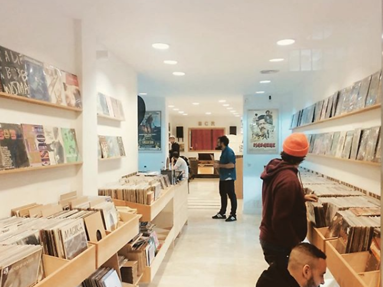 Tiendas De Discos De Vinilo En Barcelona